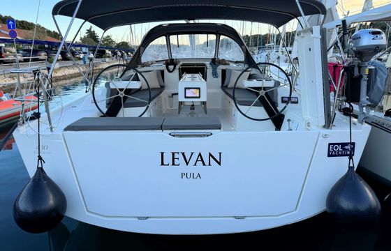 Dufour 430 Grand Large