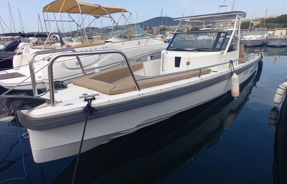 Axopar 28 T-Top