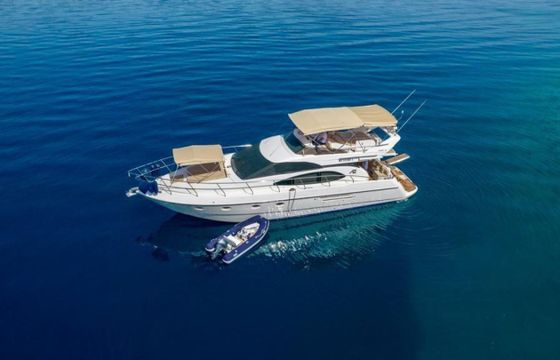 Azimut 52