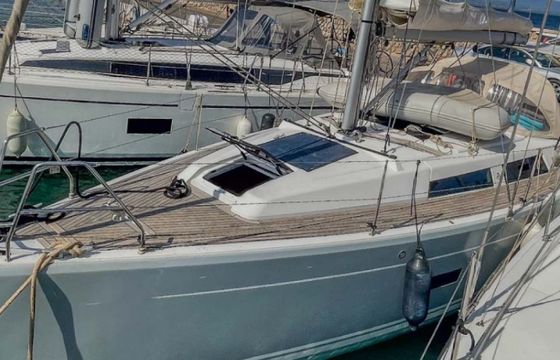 Hanse 348