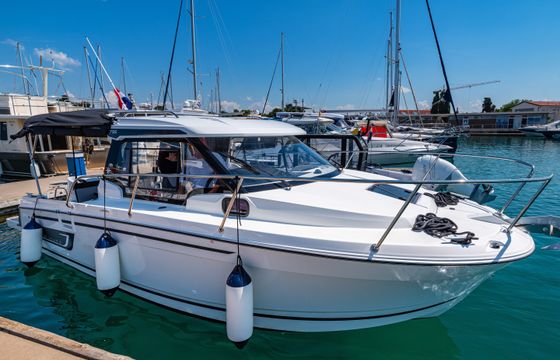 Jeanneau Merry Fisher 795