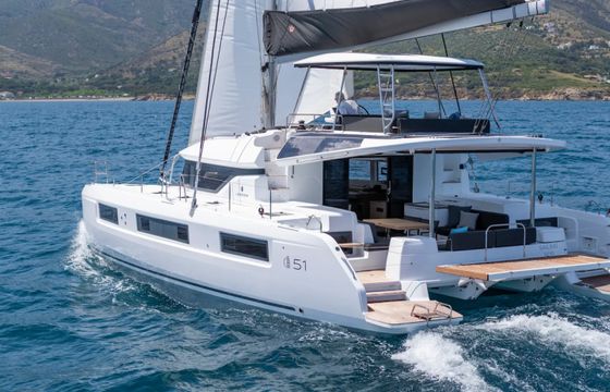 Lagoon 51