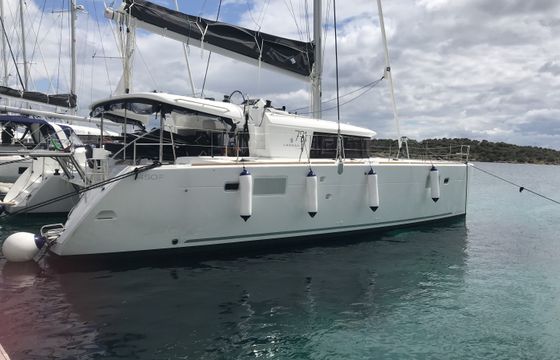 Lagoon 450 F