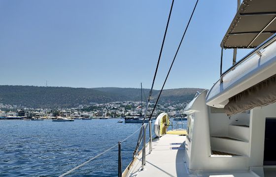 Lagoon 450F