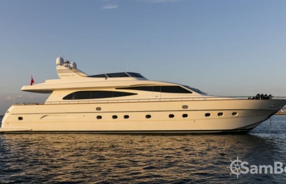 Canados Yacht