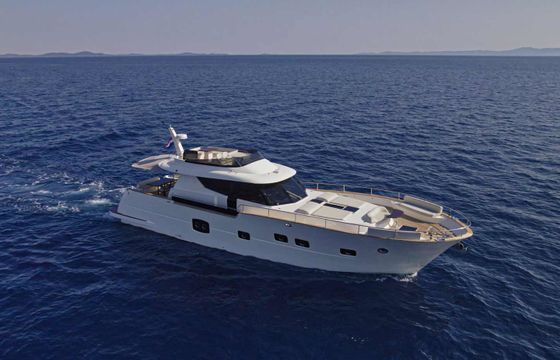 Monachus 70 Fly