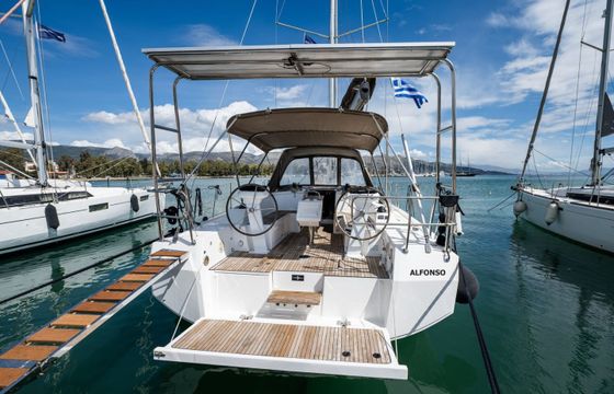 Bavaria C38