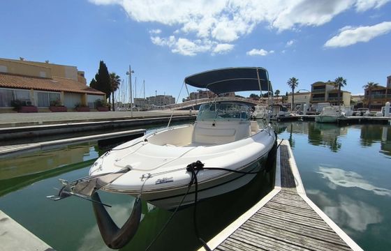 Jeanneau Cap Camarat 715