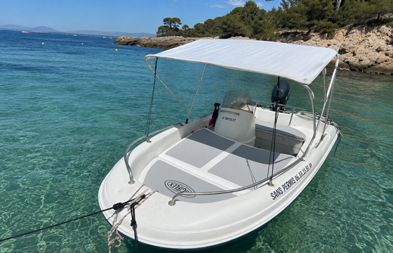 Jeanneau Cap 400 Console