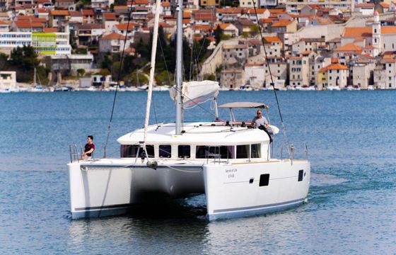 Lagoon 400 S2