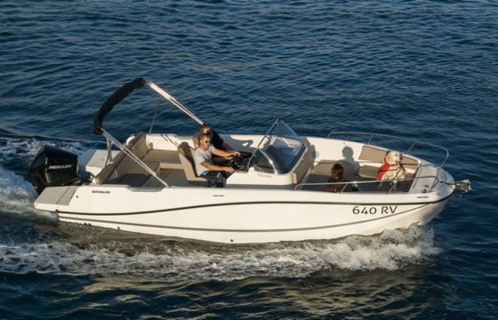 Quicksilver Activ 755 Open