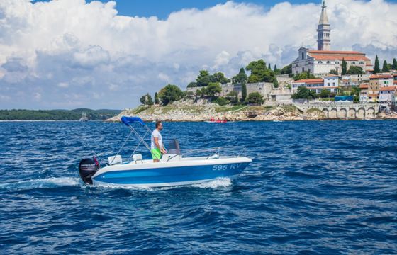 Sessa Marine Key Largo 17