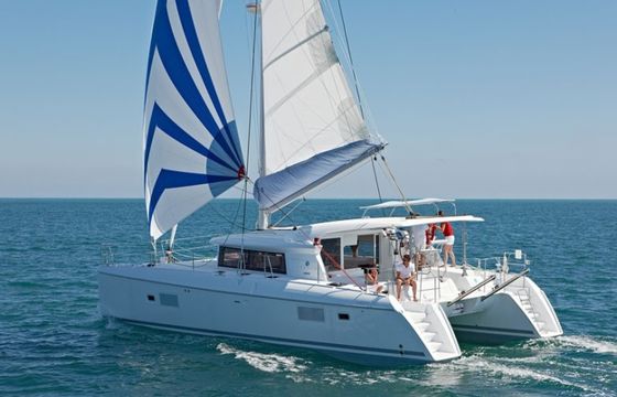 Lagoon 421