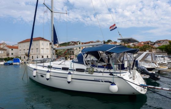 Bavaria Cruiser 37