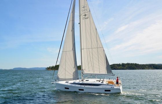 Bavaria C42