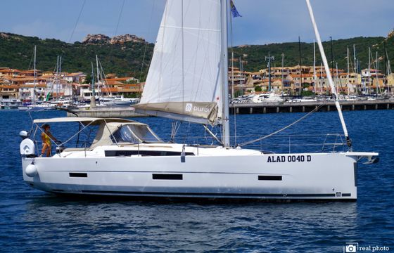 Dufour 430