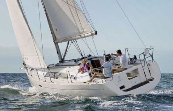 Bénéteau Oceanis 34
