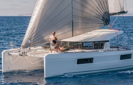 Lagoon 40