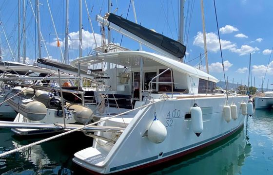 Lagoon 400 S2