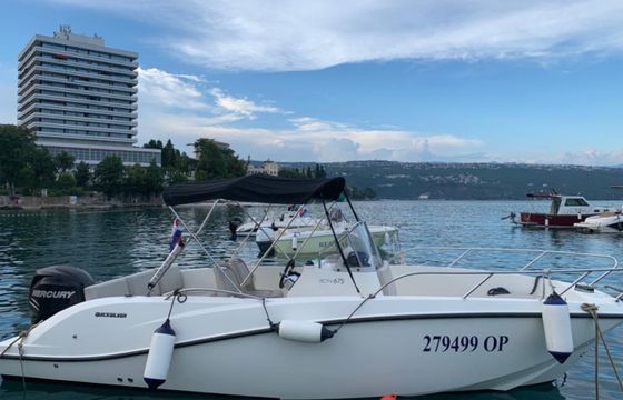 Quicksilver 675 Activ Open