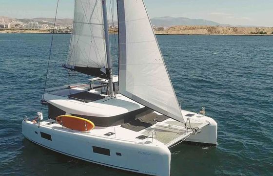 Lagoon 42