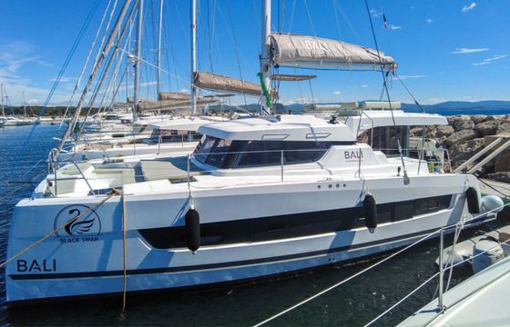 15 BALI CATSPACE