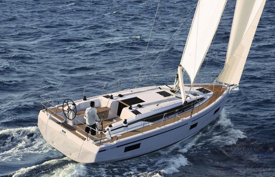 Bavaria C38 Style