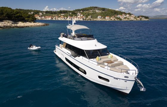 Azimut Magellano 60