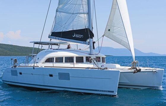 Lagoon 380