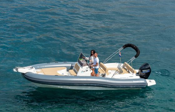 Marlin Boat MARLIN 790 DYNAMIC