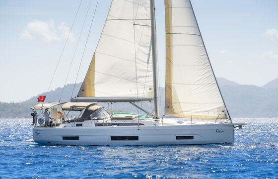 Dufour 470