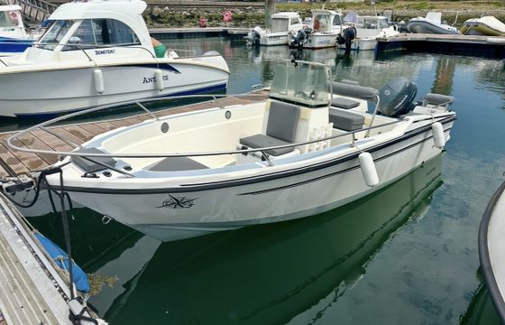 B2 Marine Cap Ferret 500