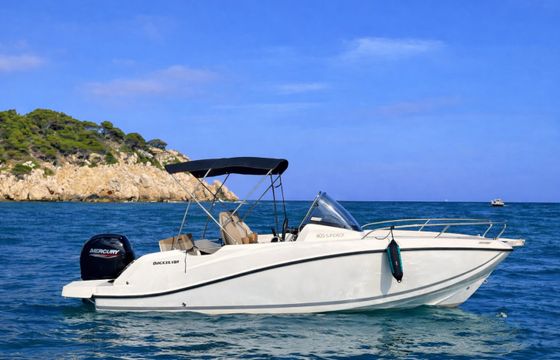 Quicksilver Activ 605 Sundeck