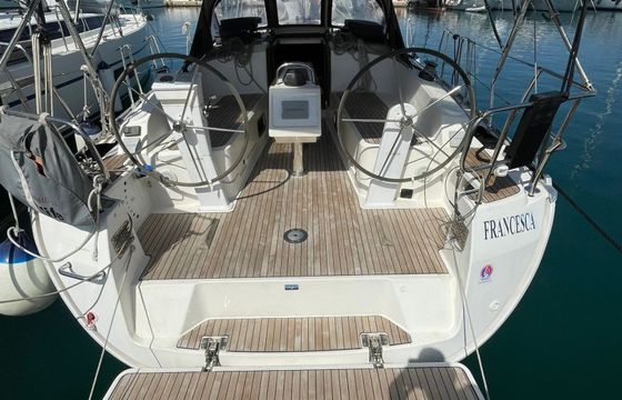 Bavaria Cruiser 37
