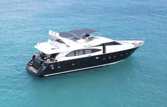 Majesty Yachts 78
