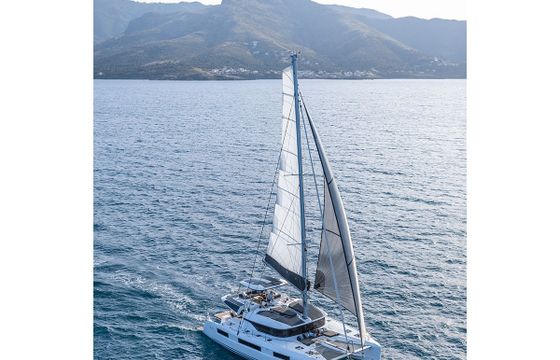 Lagoon 51
