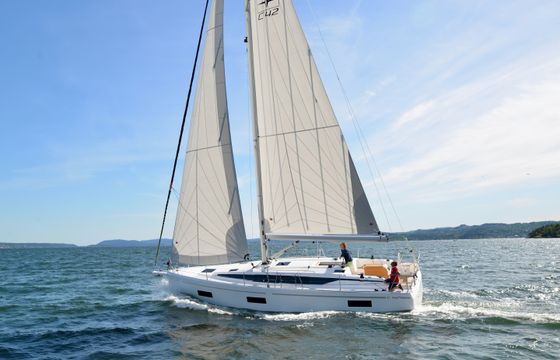 Bavaria C42