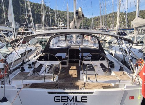 Hanse 460