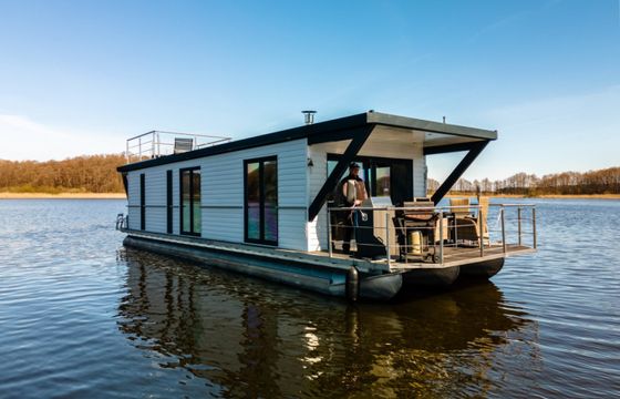 VonAnker 1st Class Werftbau