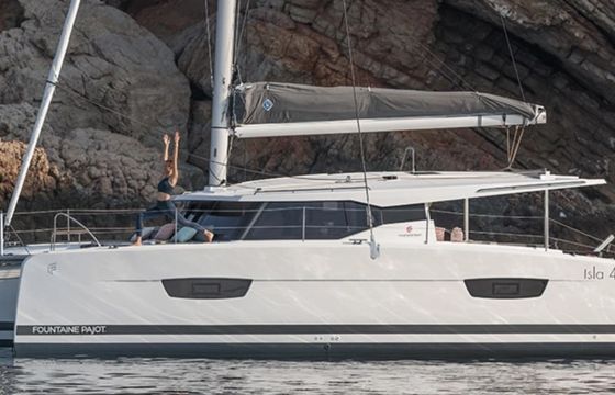 Fountaine Pajot Isla 40