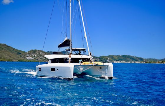 Lagoon 42