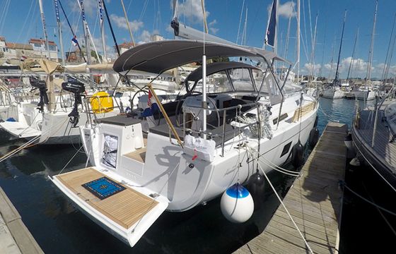 Hanse 458
