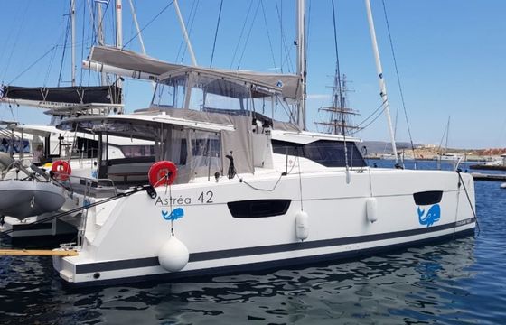 Fountaine Pajot Astrea 42