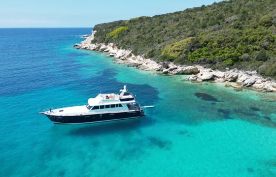 Riviera Yachts Alaska 72