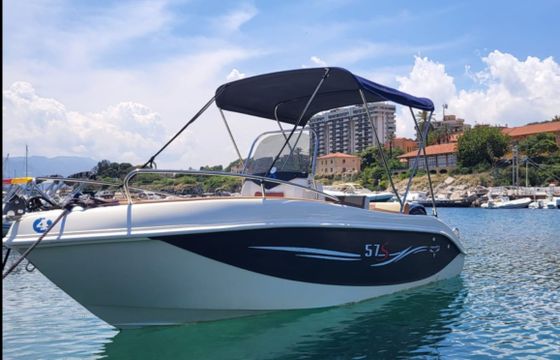 Trimarchi 57 S