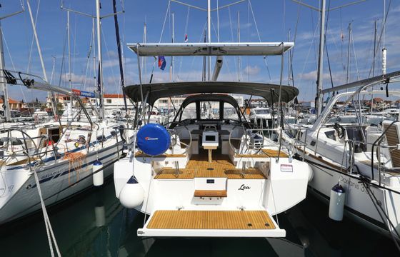 Bavaria C38