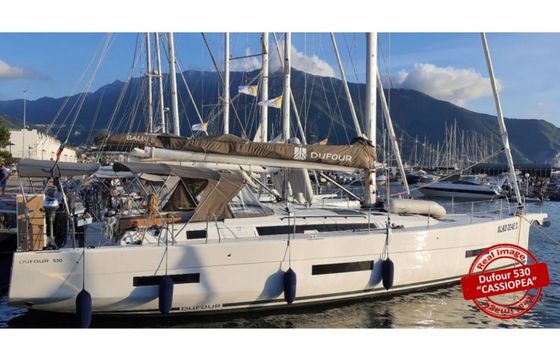 Dufour 530
