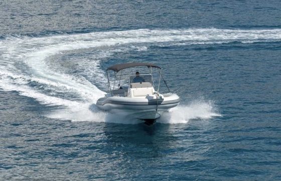Wellcraft Martinique 2600