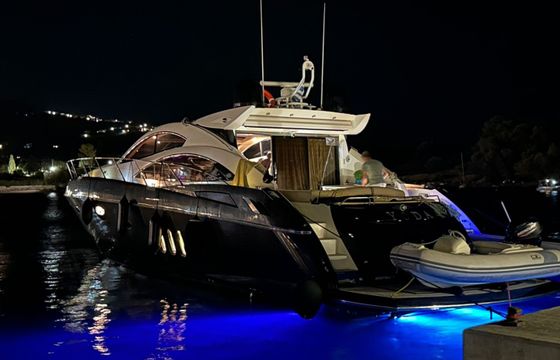 Sunseeker Predator 63