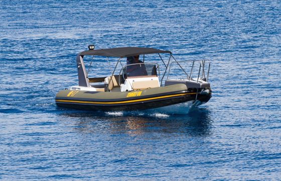 Rib 750